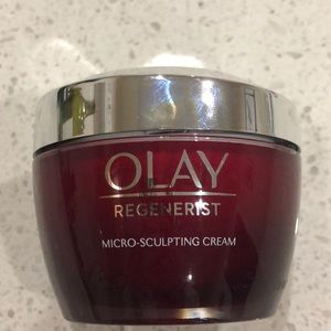 Olay Regenerist Micro-Sculpting Cream